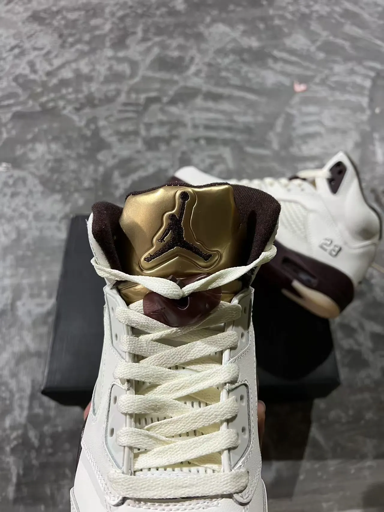 Air Jordan 5 Off-White Burgundy Gold Lightning Bolt Basketball Shoes 5