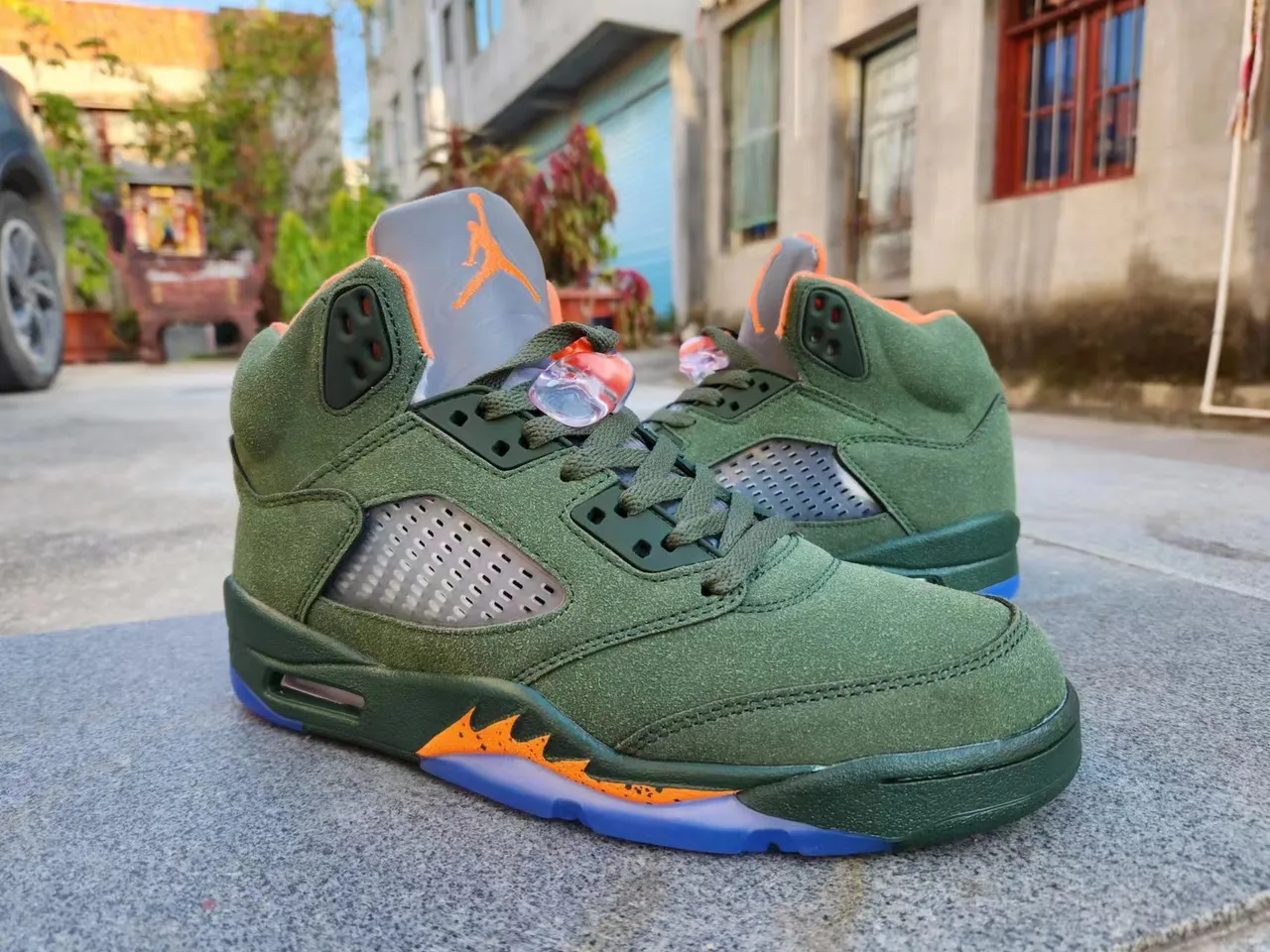 Air Jordan 5 Olive Green Orange Flame Basketball Shoes 3