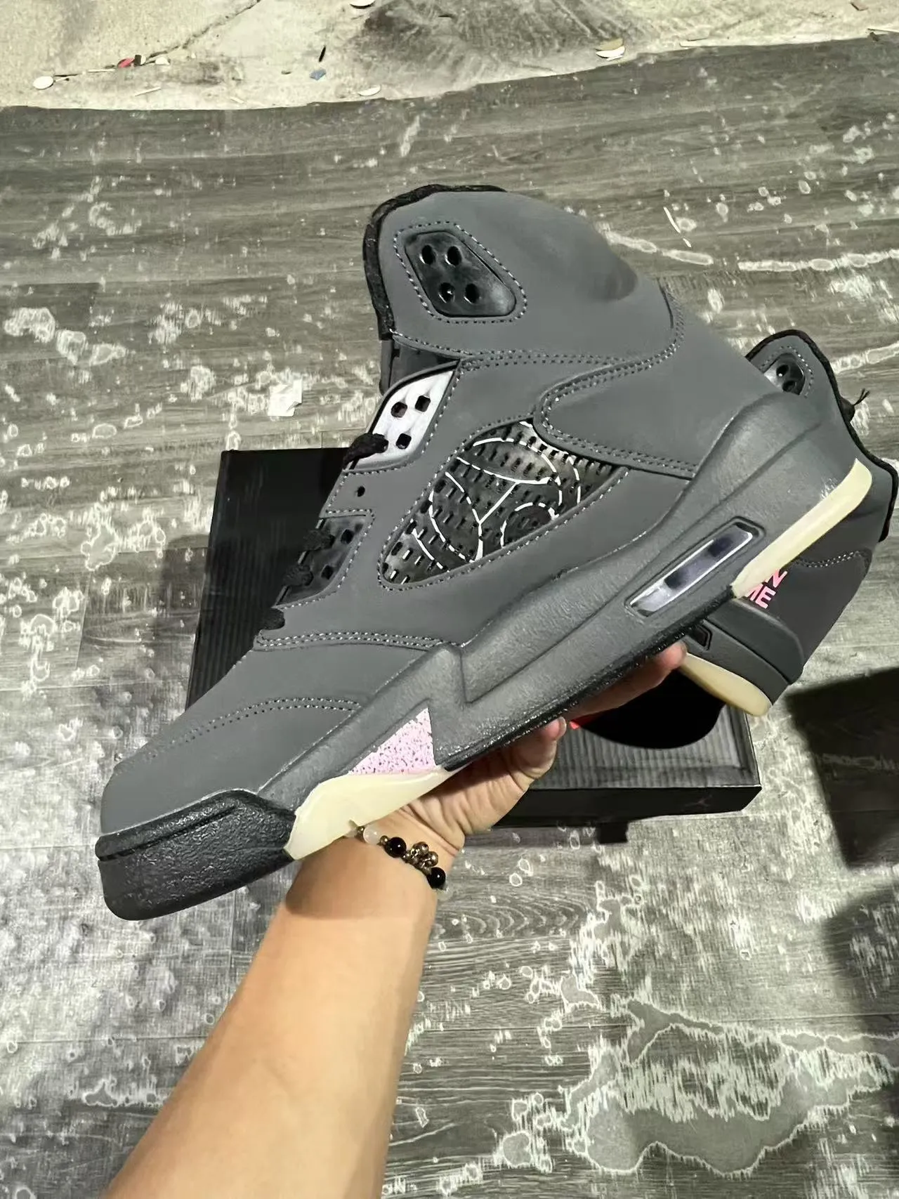 Air Jordan 5 Pan Amé Dark Gray Pink Basketball Shoes 5