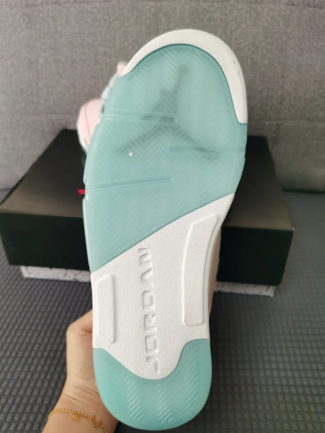 Air Jordan 5 Pink and Mint Green Basketball Shoes 6