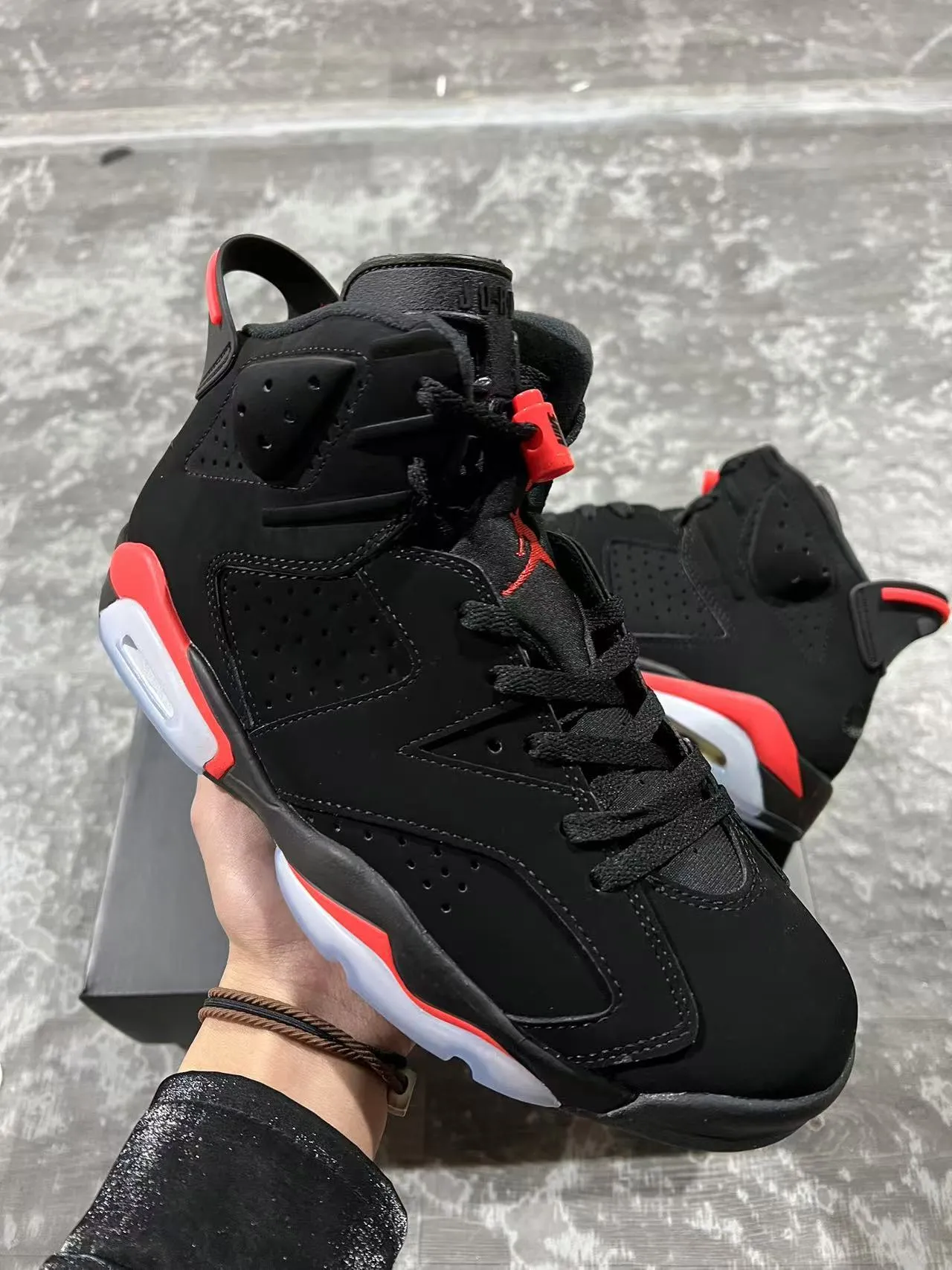 Air Jordan 6 Black Red Ice Basketball Shoes 2