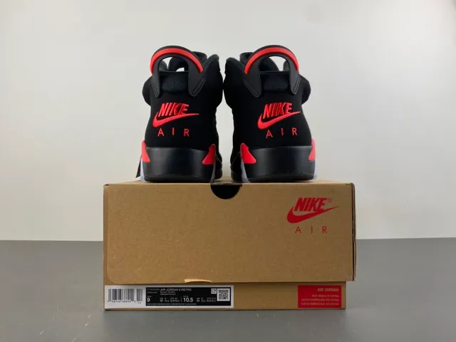 Chaussures de basketball Air Jordan 6 noir rouge blanc 17