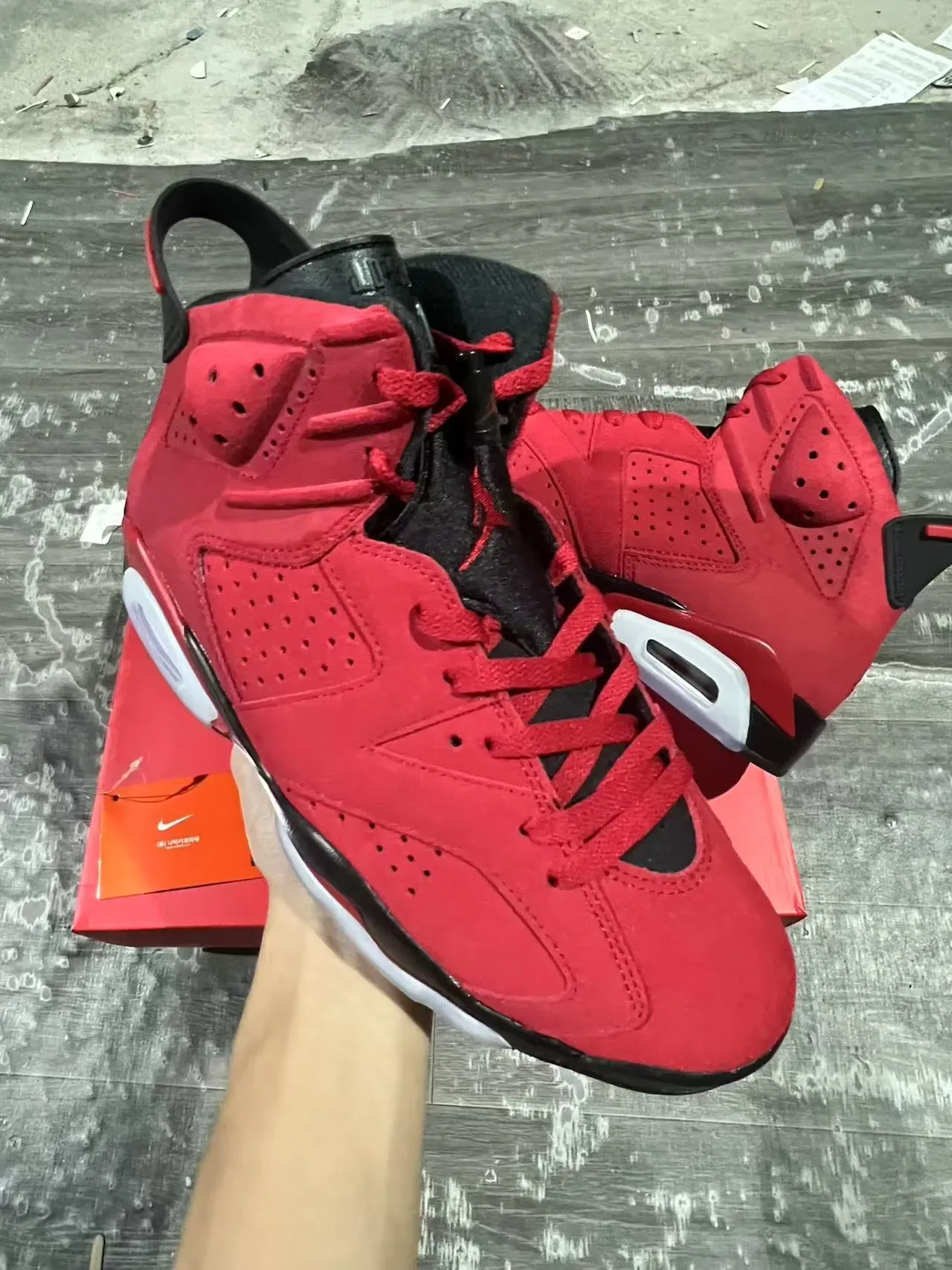 Air Jordan 6 Vermelho Preto Branco Tênis de Basquete 2
