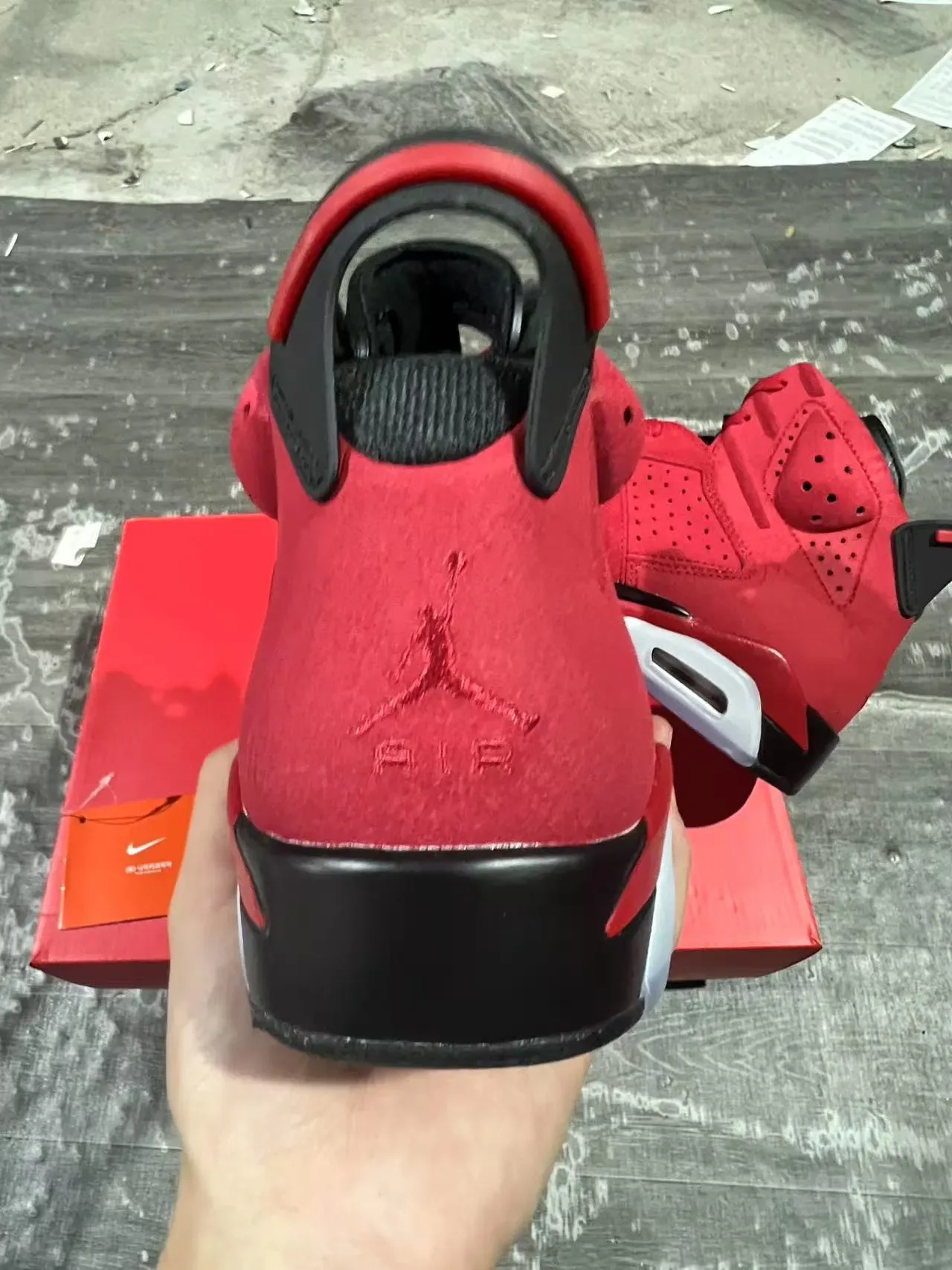 Air Jordan 6 Vermelho Preto Branco Tênis de Basquete 8