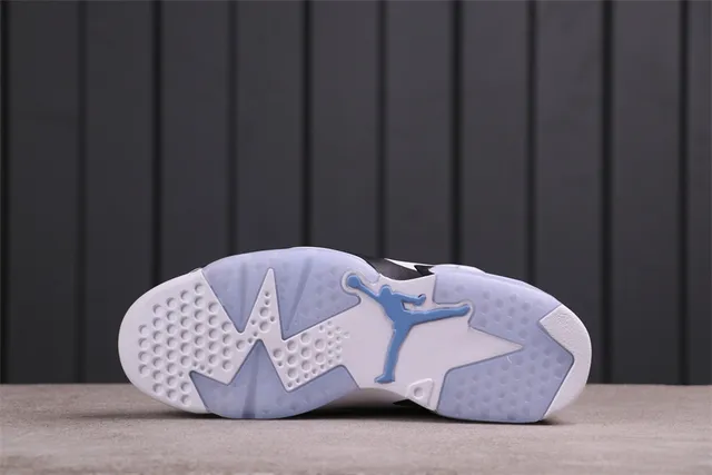 Zapatillas de baloncesto Air Jordan 6 blanco azul claro negro 3