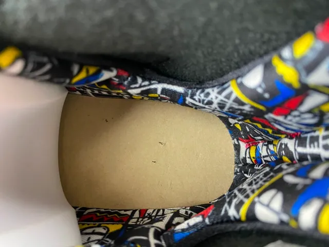 Air Jordan Tênis de Basquete Preto e Vermelho de Topo Alto com Tiras 8