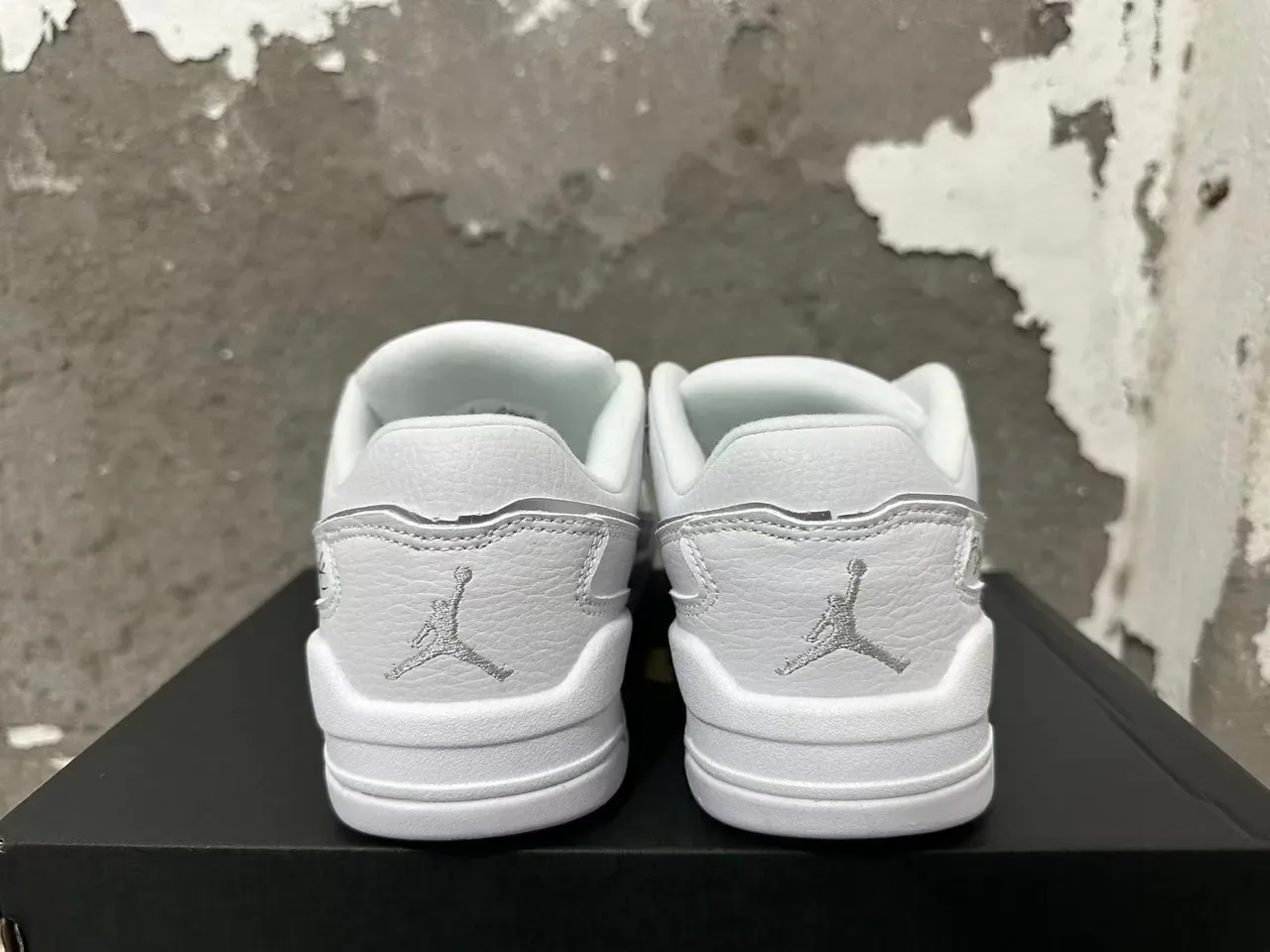 Baskets lifestyle entièrement blanches Air Jordan Flight '89 2