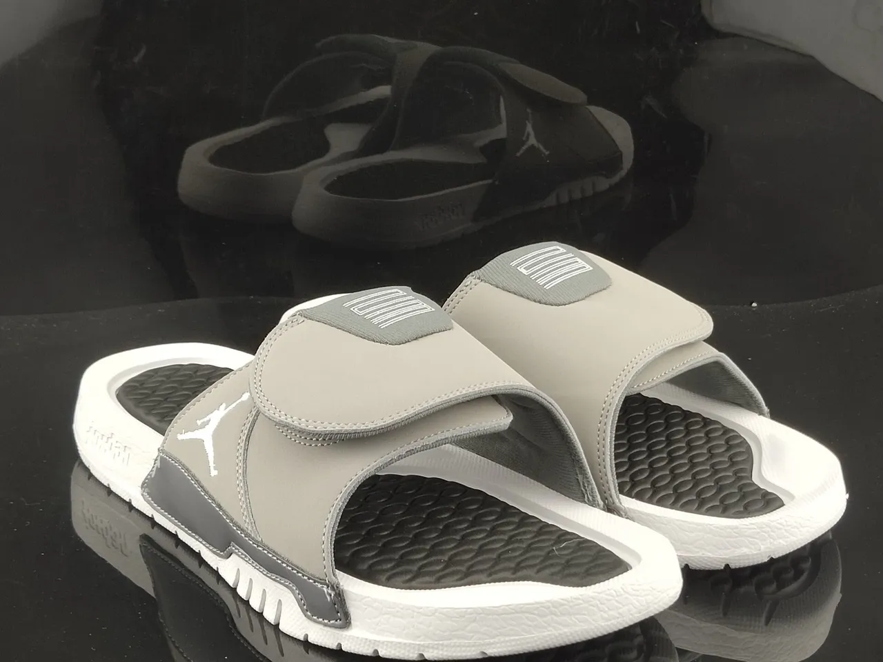 Air Jordan Gray White Molded Bubble-Textured Footbed Single-Strap Closure Slippers 4