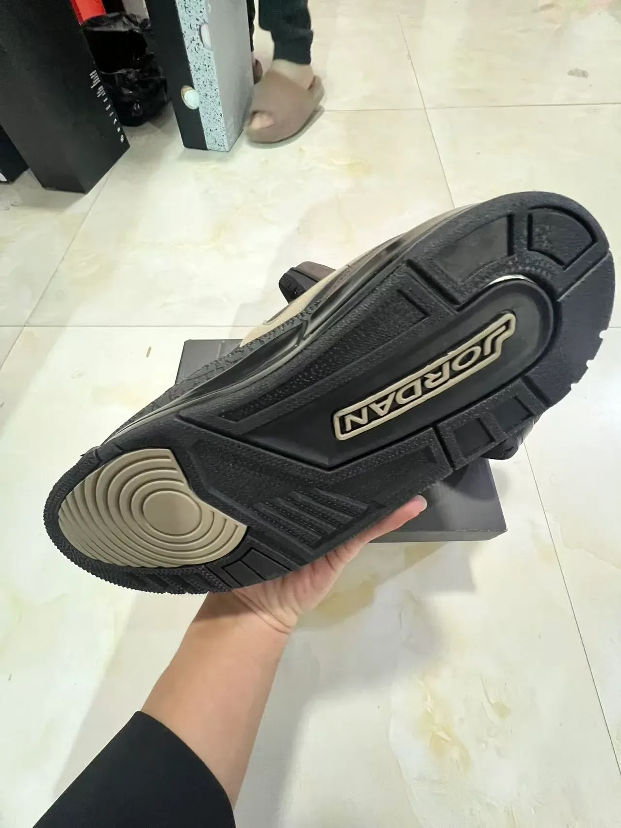 Air Jordan Legacy 312 কালো বাদামি বেইজ বাস্কেটবল জুতো 7