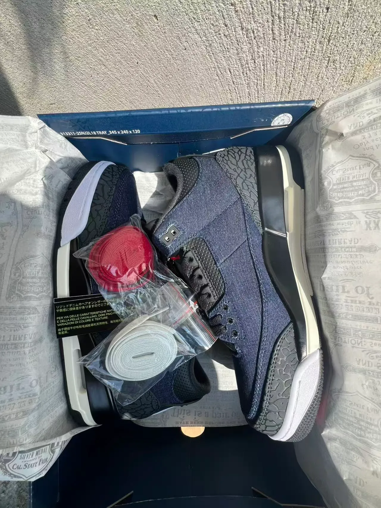 Air Jordan Navy Black Chaussures de Basketball Hautes avec Tige Texturisée en Denim 9