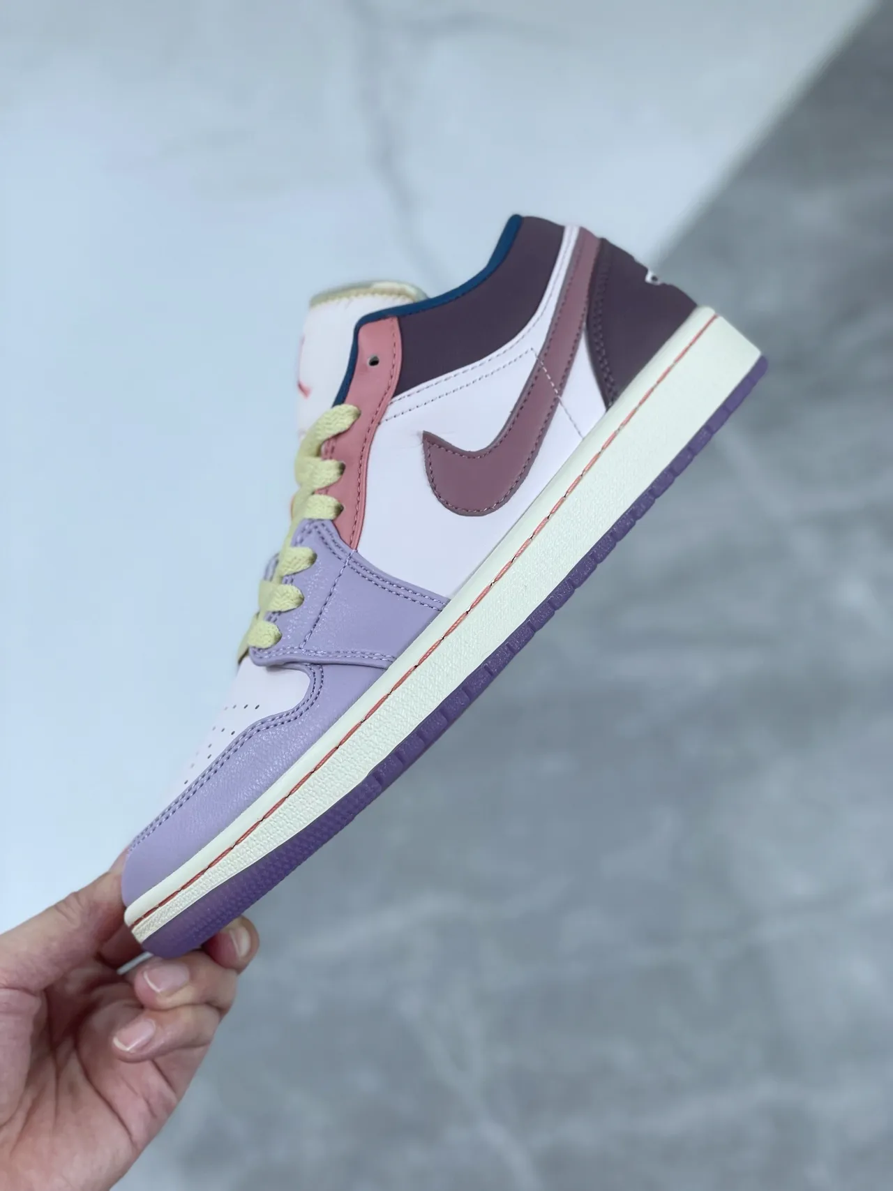Air Jordan Zapatillas Lifestyle Morado Rosa Low-Top Perforado En La Punta 6