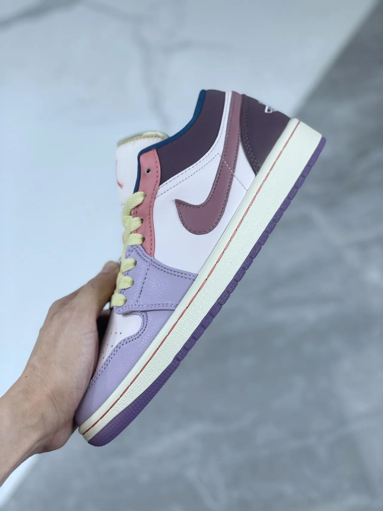 Air Jordan Zapatillas Lifestyle Morado Rosa Low-Top Perforado En La Punta 9