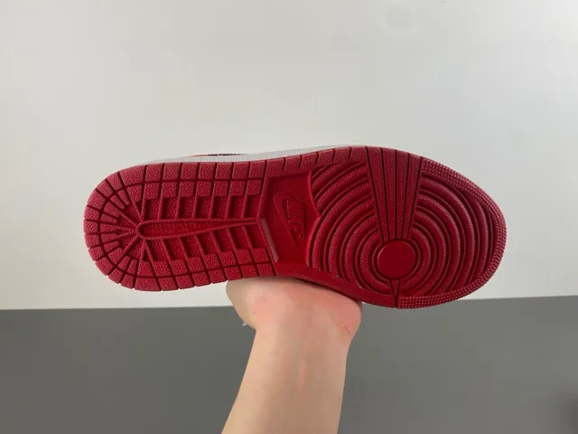 Air Jordan Red White Low-Top Leather Upper Lifestyle Sneakers 9