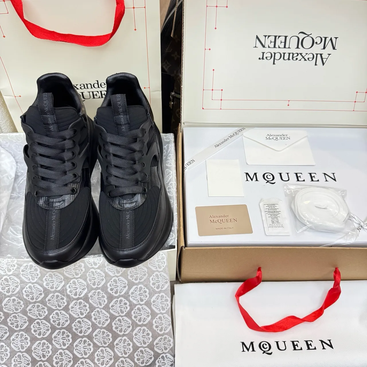 Alexander McQueen Oversized Sneaker Black Gold Platform Sole Mixed-Material Upper Chunky Sneakers 3