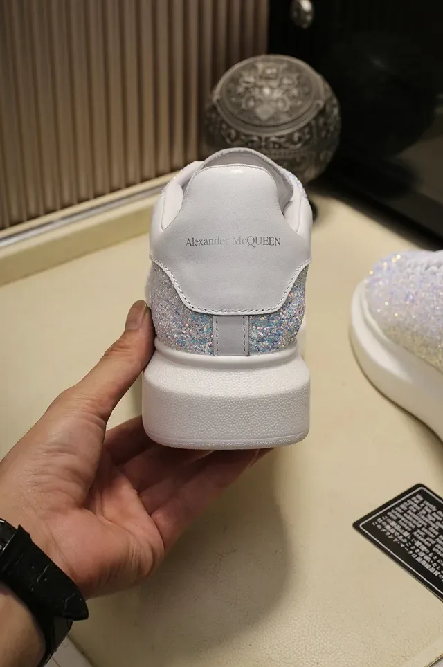 Alexander McQueen Oversized Sneaker Glitter White Lifestyle Sneakers 2