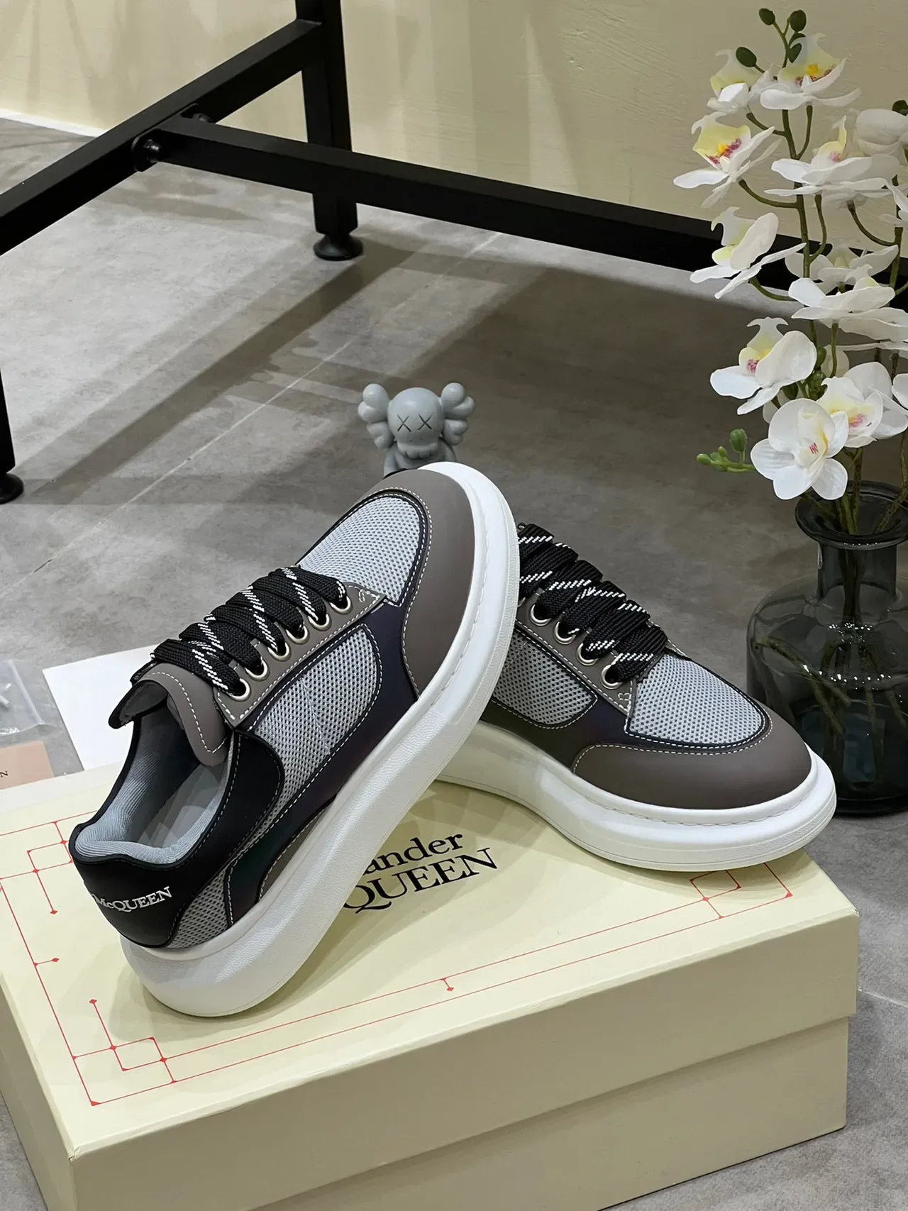 Alexander McQueen Oversized Sneaker Gray and Black Mesh Leather Lifestyle Sneakers 4