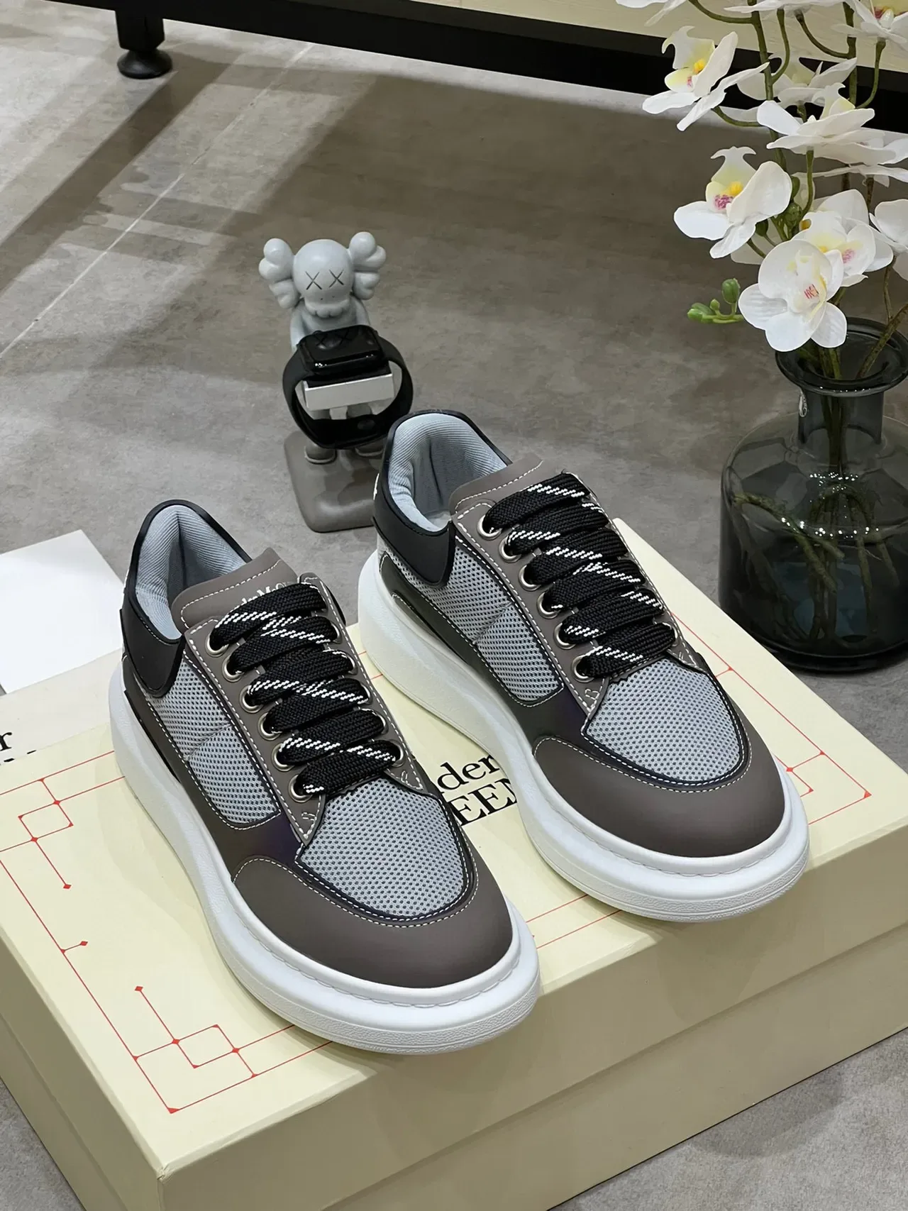 Alexander McQueen Oversized Sneaker Gray and Black Mesh Leather Lifestyle Sneakers 9