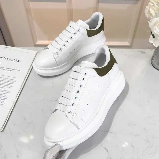 Alexander McQueen Tênis oversized branco verde do exército sola plataforma couro superior suave tênis lifestyle 2