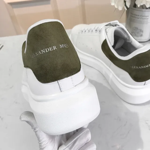 Alexander McQueen Tênis oversized branco verde do exército sola plataforma couro superior suave tênis lifestyle 4