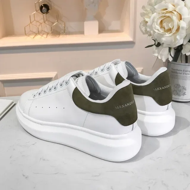 Alexander McQueen Tênis oversized branco verde do exército sola plataforma couro superior suave tênis lifestyle 5