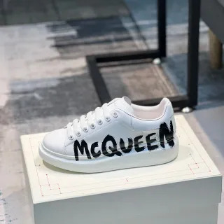 Alexander McQueen Oversized Sneaker White Black Leather Graffiti Logo Lifestyle Sneakers