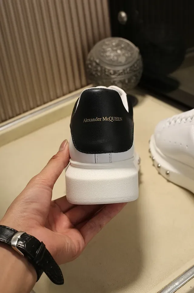 Alexander McQueen Oversized Sneaker White Black Platform Sole Studded Toe Cap Lifestyle Sneakers 3
