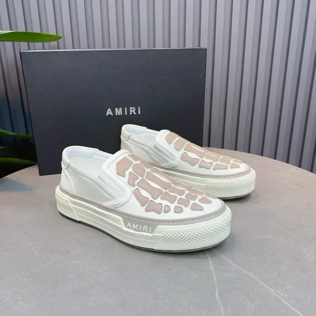 Amiri Skel Top Low White Beige Overlay Squelettique Baskets Lifestyle 2