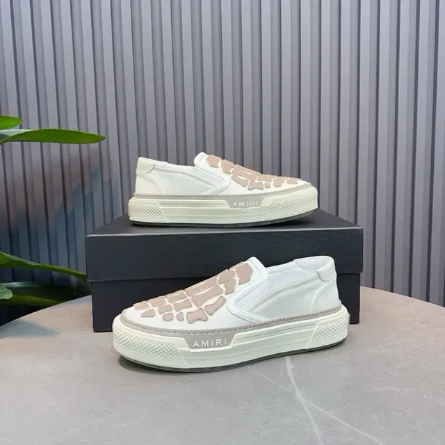 Amiri Skel Top Low White Beige Overlay Squelettique Baskets Lifestyle 4