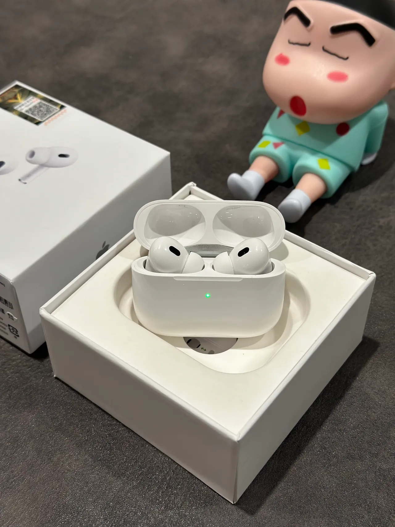 Apple AirPods Pro White Stem-Style Silicone-Tipped TWS Earbuds 4