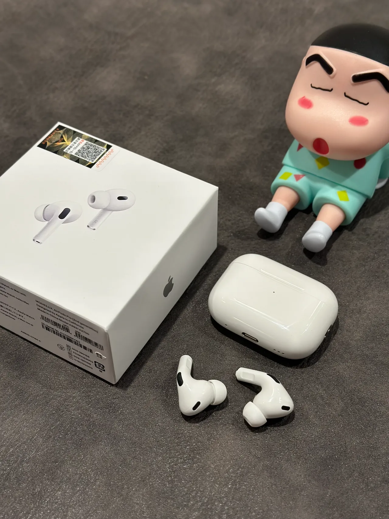Apple AirPods Pro White Stem-Style Silicone-Tipped TWS Earbuds 8