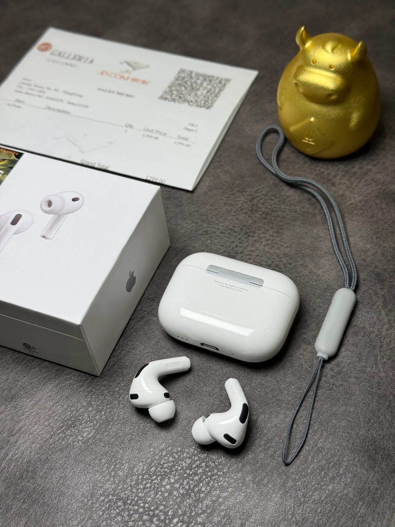 Apple AirPods White Stem-Style Open-Fit TWS Earbuds 16