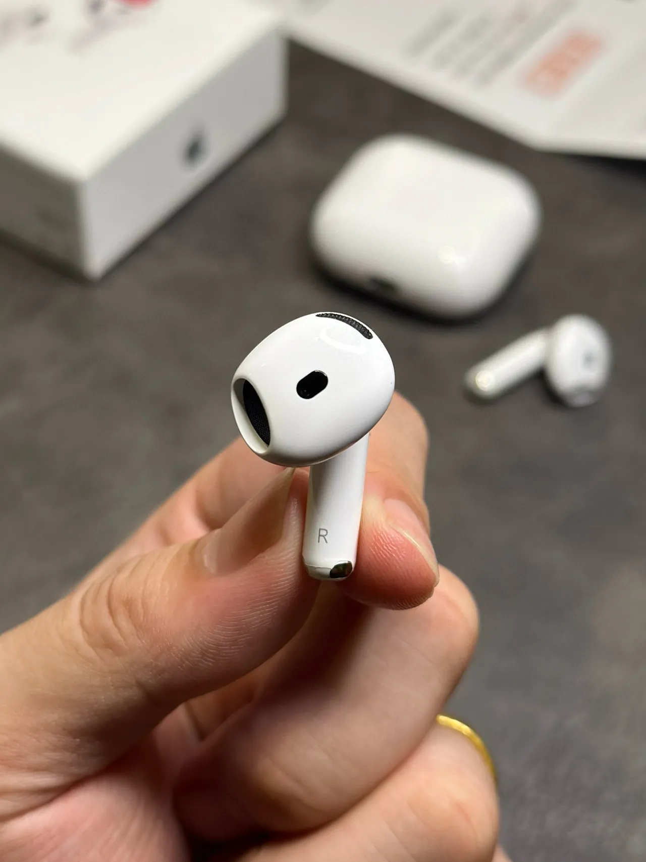 Apple White Black Stem-Style Compact TWS Earbuds 5
