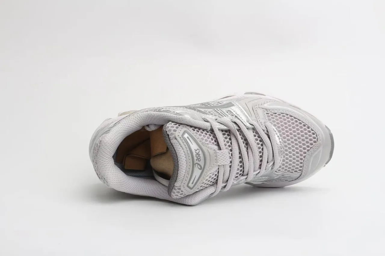 ASICS Gel-Kayano Metallic Silver Running Shoes 5