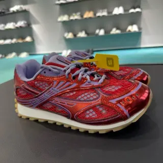 ASICS Red Purple Metallic Iridescent Upper Synthetic Overlays Running Shoes