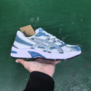 ASICS White Blue Retro Silhouette Mesh And Synthetic Overlay Construction Running Shoes