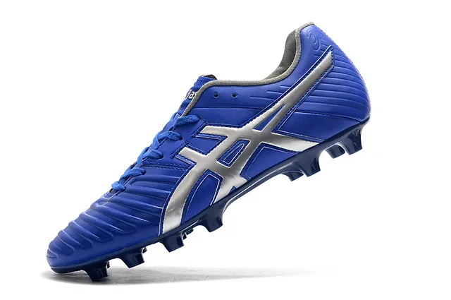 ASICS Blanc Or Chaussures de football à coupe basse supérieure en synthétique superposée de rayures de tigre sur terrain ferme 4