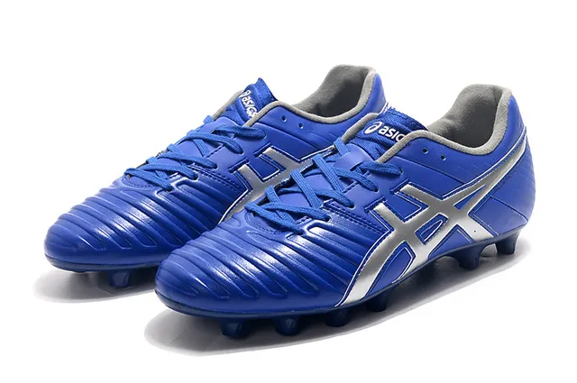 ASICS Blanc Or Chaussures de football à coupe basse supérieure en synthétique superposée de rayures de tigre sur terrain ferme 8