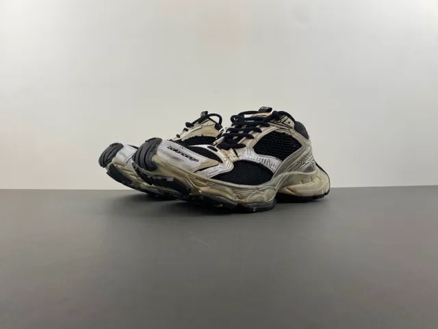 Balenciaga بيج أسود نعل مصمم تراكبات معدنية اصطناعية حذاء رياضي كاجوال سميك 10