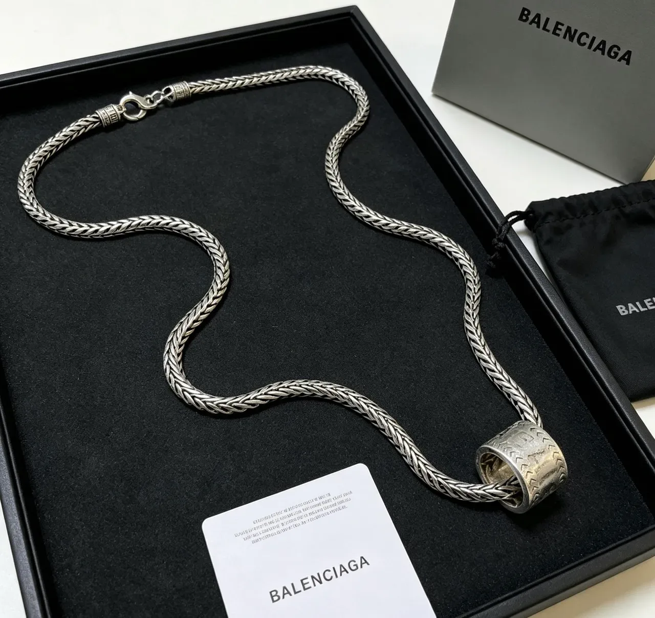 Balenciaga Collier Chaîne Tressée Pendentif Cylindrique 7
