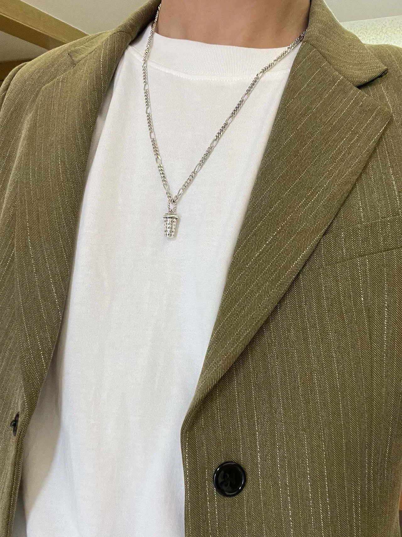 Balenciaga Colgante Cilíndrico Cadena Figaro Collar 9