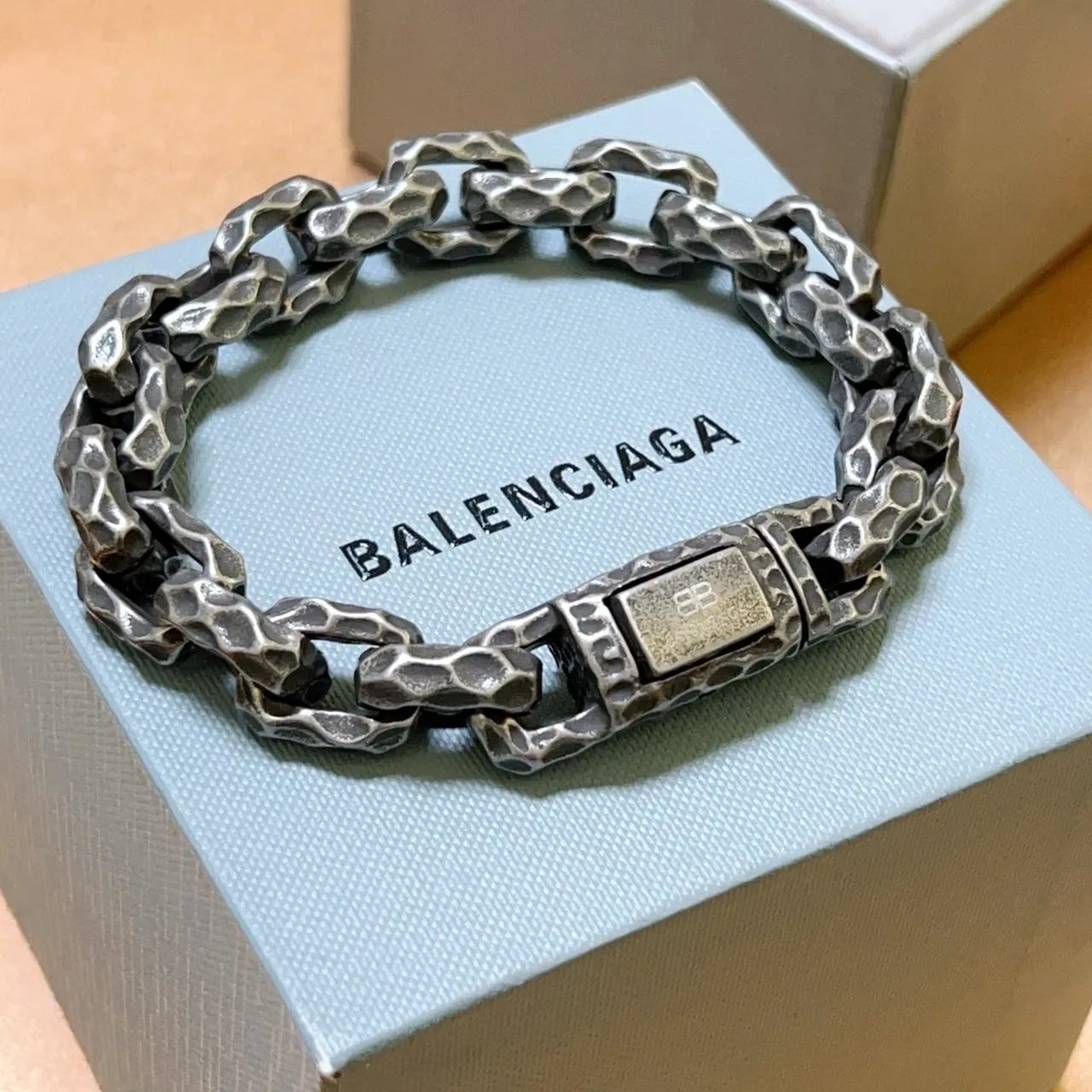 Balenciaga Hammered Chain Oxidized Silver Bracelet 6
