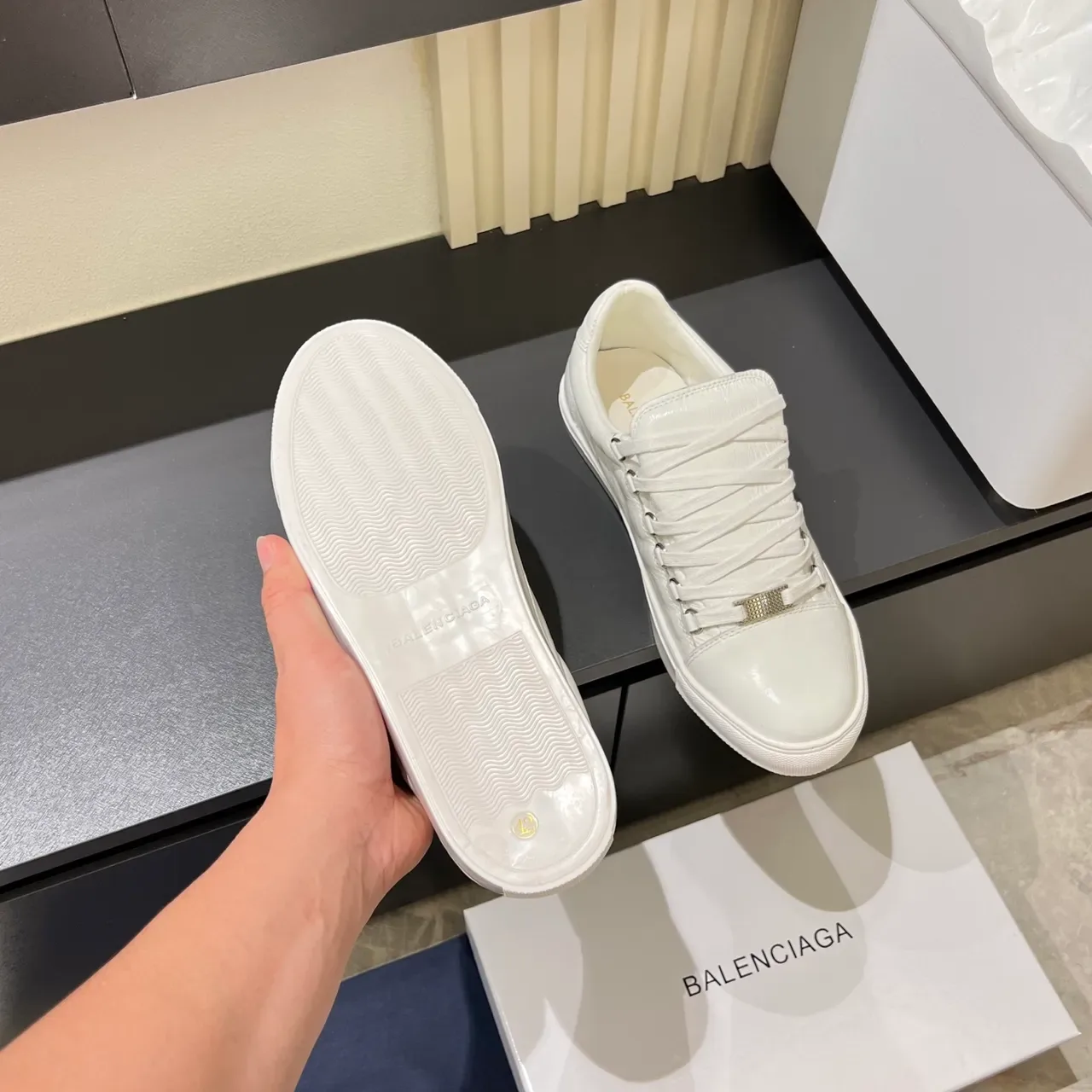 Balenciaga Le City White Leather Lifestyle Sneakers 4