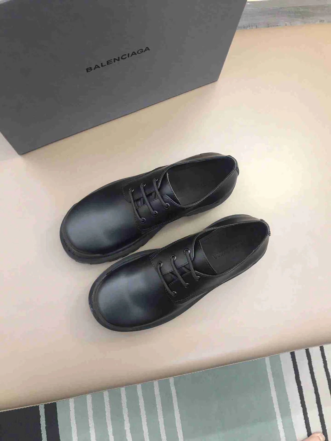 Balenciaga Oxford Preto Couro Liso Sola Grossa Lug Sole Oxford Shoes 3