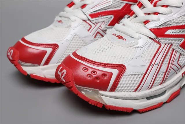 Balenciaga Runner blanc/rouge baskets épaisses 6
