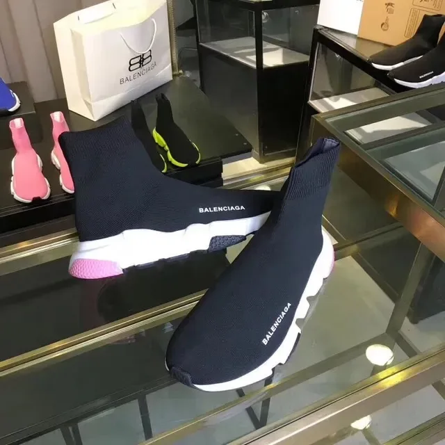 Balenciaga Speed Trainer tênis lifestyle preto branco rosa 2