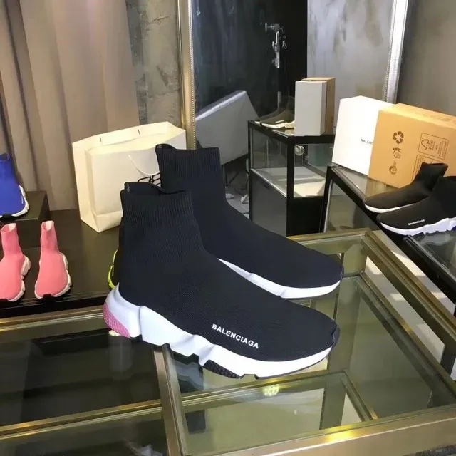 Balenciaga Speed Trainer tênis lifestyle preto branco rosa 3