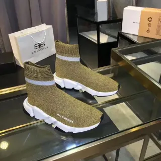 Balenciaga Speed Trainer أحذية رياضية أسلوب حياة تريكو ذهبي لامع