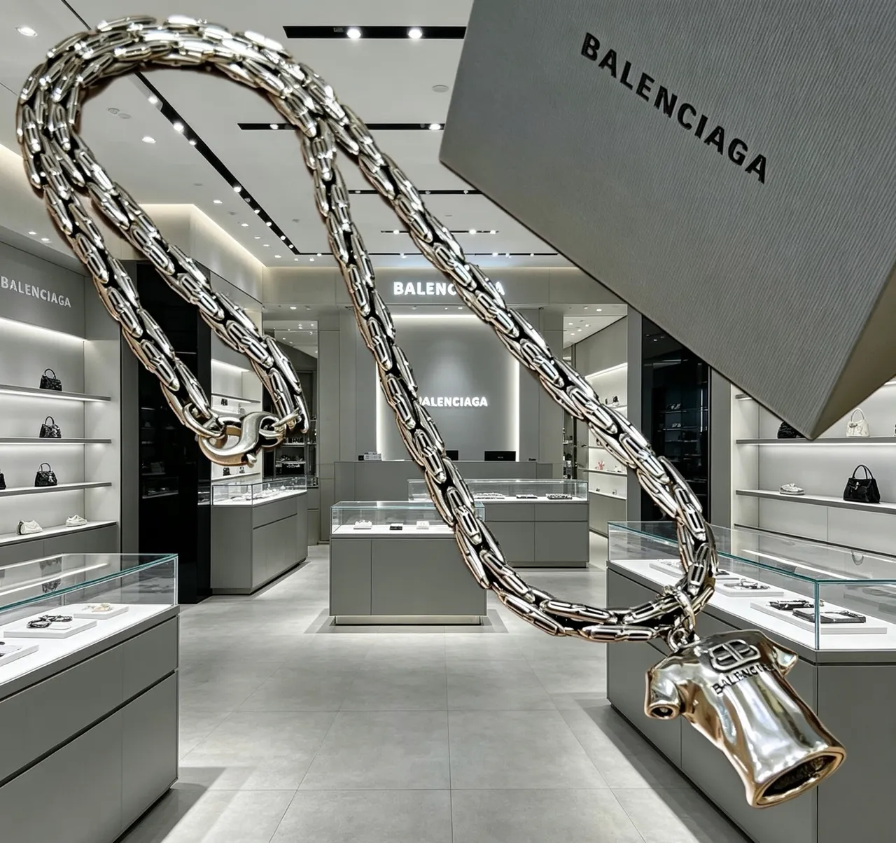 Balenciaga colar de camiseta T prata corrente de elos grossos pingente colar 6