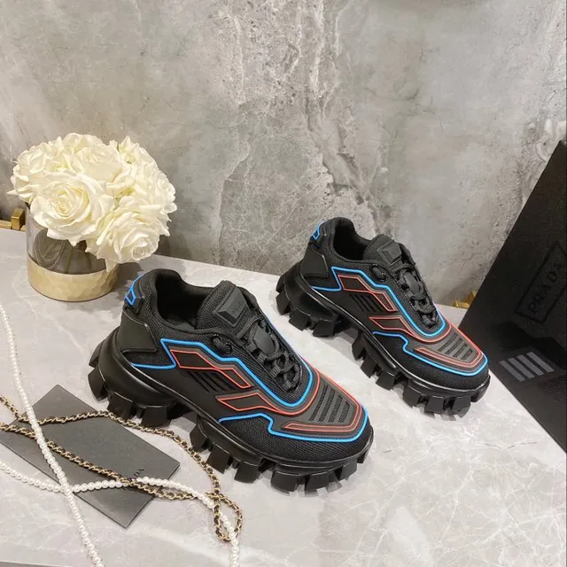 Balenciaga Track Tênis Pretos com Solado Multicolor, Piping Geométrico e Solado Chunky 8
