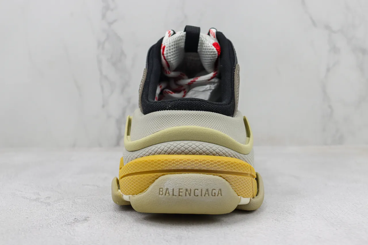 Balenciaga Track Trainer Tênis grossos vermelhos cinza creme 9